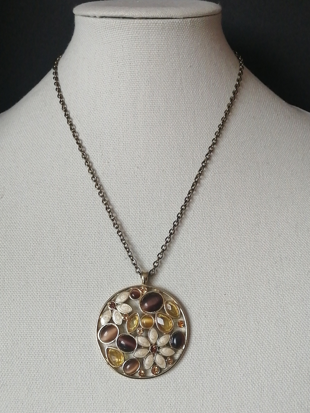 Floral Motif Round Medallion Inlaid Brown Amber Cream Stone Bronze Tone Necklace